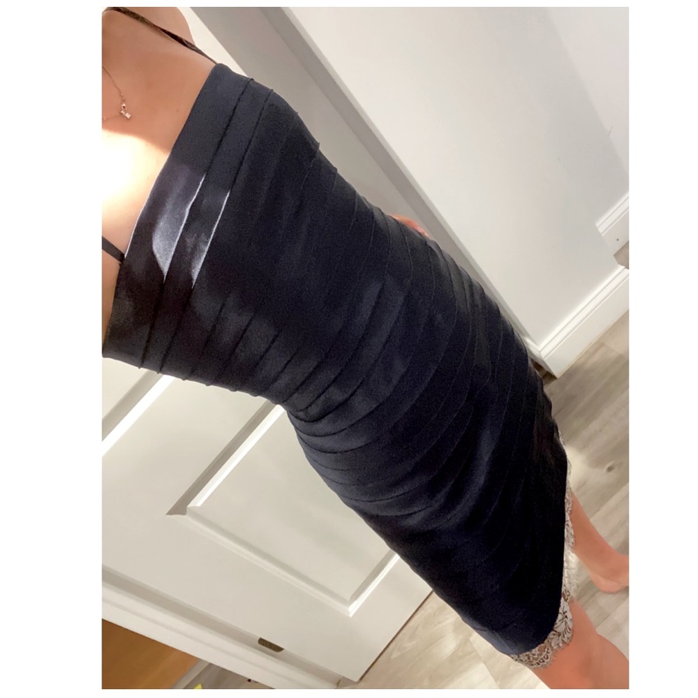 BCBGMAXAZRIA Blue Horizontal Flat Pleated Cocktail Dress 4
